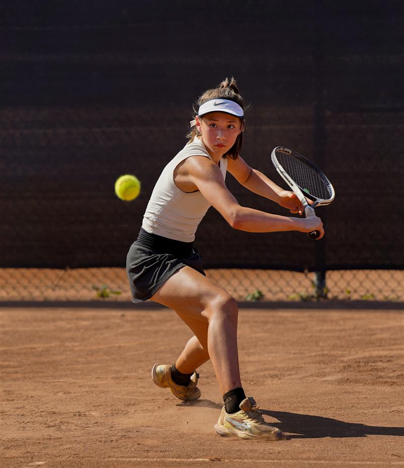 Bishop Grossutti - Backhand